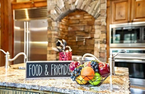 McCall Cabin | Close to Lake and Brundage, Arcades, Hot Tub