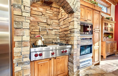 McCall Cabin | Close to Lake and Brundage, Arcades, Hot Tub