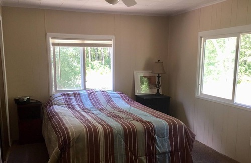 Walhalla House | Close to Lakes, Rivers, & Beautiful Ludington - Fishing and Hunting Paradise