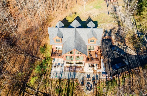 Ellicottville House | Close to ski slopes and center of ellicottville