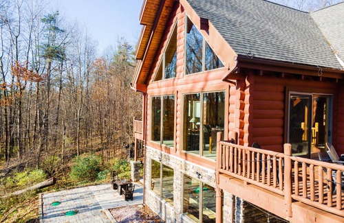Ellicottville House | Close to ski slopes and center of ellicottville