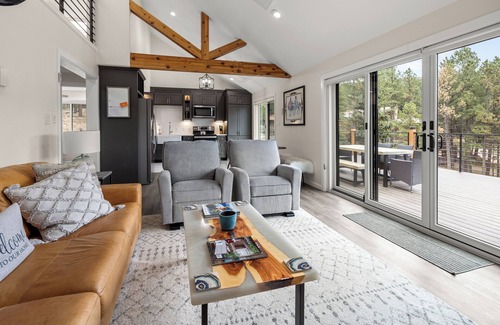 Angel Fire House | Close to Slopes | WiFi | Large Deck | Ponderosa Place