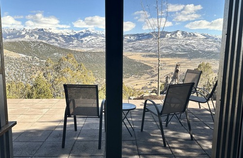 Ridgway House | Close to Telluride! Winter discounts! 7637ft above the clouds of Ridgway & Ouray