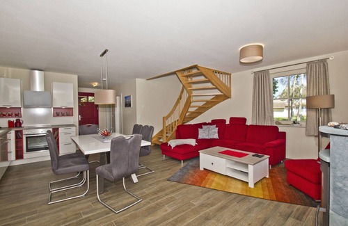 Glowe House | Close to the beach, quiet location, own sauna, beautiful garden - Ferienhaus Ostseesonne