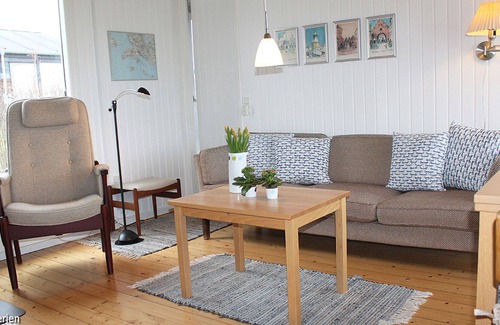 Faaborg House | Close to the beach and child-friendly holiday home with sea views on Funen