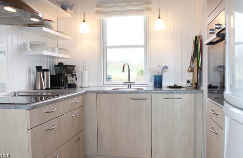 Faaborg House | Close to the beach and child-friendly holiday home with sea views on Funen