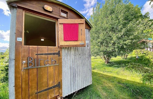 Cricklade Cottage | Close to The Cotswold Water Park, Birch is the perfect base to explore the local surroundings.