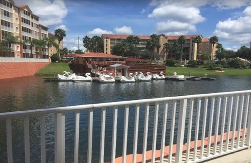 West Kissimmee Resort | Close to Walt Disney Resort and many Attractions. Water Park on Site.