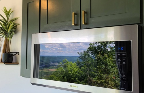 Trenton House | Cloud 9 Rooftop Deck at On The Rocks Container Home