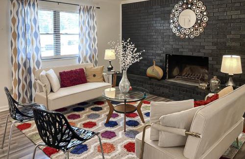 Hot Springs Apartment | Cloud 9