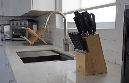 Serra Highlands House | CLOUD HAUS | Modern Retreat + Inspirational Views