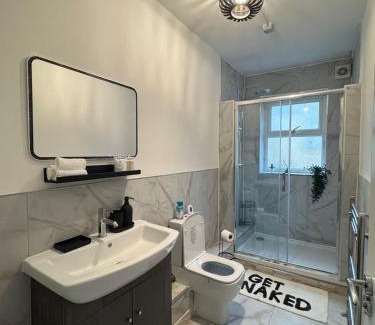 Bradford Apartment | Cloud Quarters