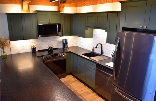 Sacramento Cabin | Cloudcroft Hideaway - No Neighbors, Just Nature! Modern Cabin Vibe and SAUNA!