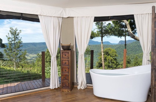 Beechmont Ski Chalet | Clouds Safari - Glamping with views