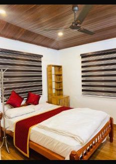 Elappara Villa | Cloudy Villa