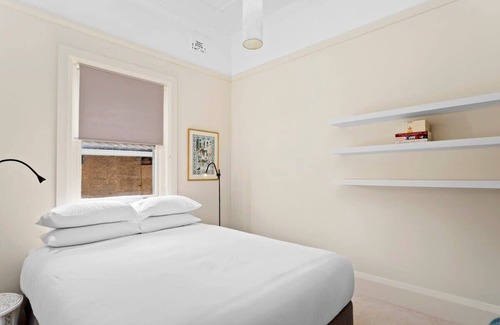 Clovelly House | Clovelly Beach House – Sea, Sand and Exclusivity