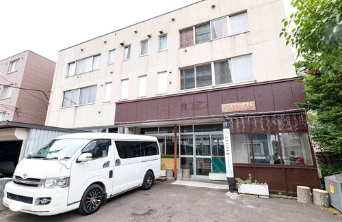 Higashi Apartment | Clover House Sapporo Q