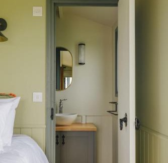 Snettisham Other | Clover Hut - Snettisham Meadows