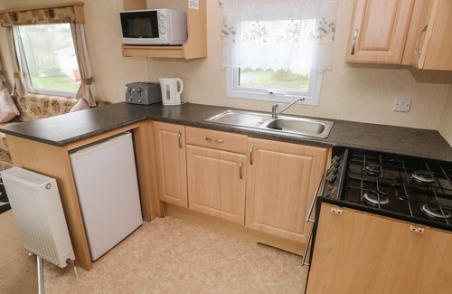 Haverfordwest House | CLOVER, pet friendly, with a garden in Haverfordwest