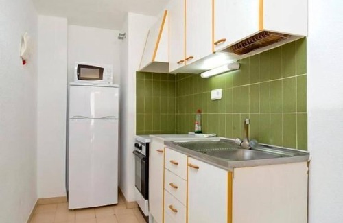 Santa Eulalia del Rio Hotel | CLPL-2BD2T/Book Budget Apartment | -14% off Car Rental