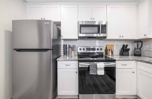 Sharonbrook House | CLT Vibes | Trendy 3BR Near SouthPark
