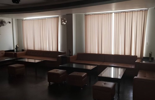 Bareilly Hotel | Club 7