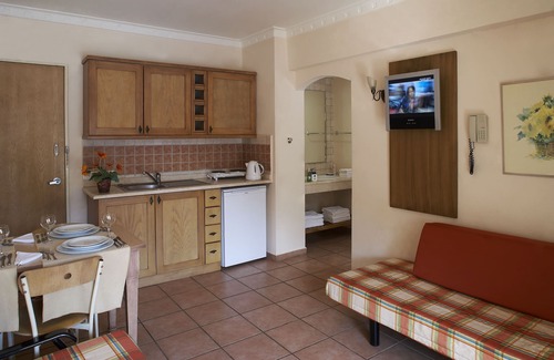 Marmaris City Center Apartment | Club Anastasia Hotel