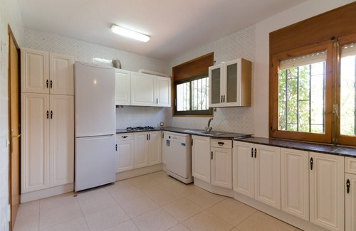 Vidreres Villa | Club Villamar - A fantastic, fully detached villa close to the Mediterranean Sea for 14 people.