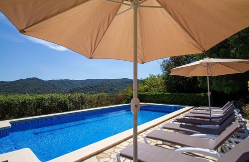 Calonge Villa | Club Villamar - Beautiful villa with a lovely swimming pool in a quiet area.