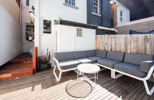 Collingwood Apartment | Clyde Terrace Collingwood Urban Retreat
