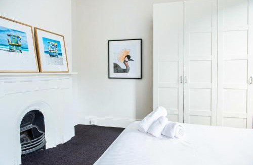 Collingwood Apartment | Clyde Terrace Collingwood Urban Retreat