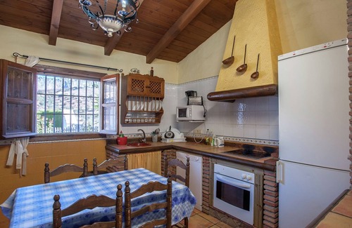 Antequera Cottage | Cottage in Villanueva with Mountain Views