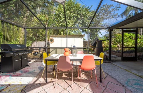 St. Petersburg - Clearwater House | Co Live Co Work in This Eclectic Designer Home