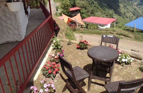 Santa Rosa de Cabal Cabin | 🏕Hermosa vista*5min Termales*zona rural*