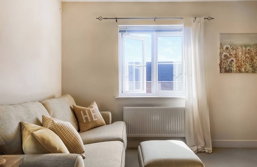 Bournemouth Cottage | Coach House Apartment