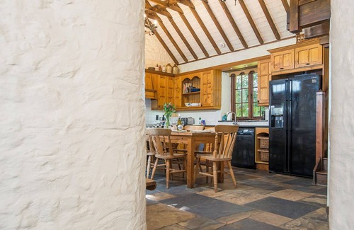 Stackpole Cottage | Coach House, Holiday Cottage Stackpole , Sleeps 8, 4 bedrooms, bathrooms