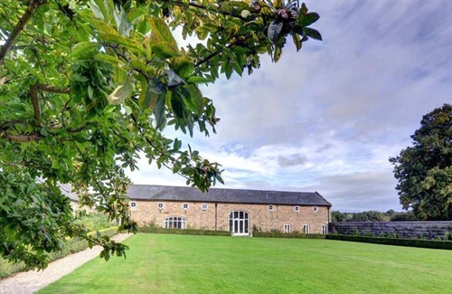 Mynydd Isa House | Coach House in the beautiful Mold