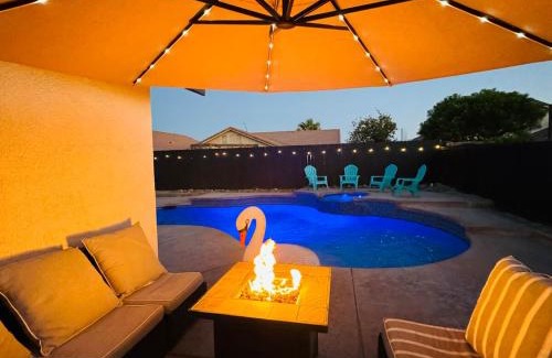Indio House | Coachella Private Pool Fire Pit BBQ with Chefs Kitchen
