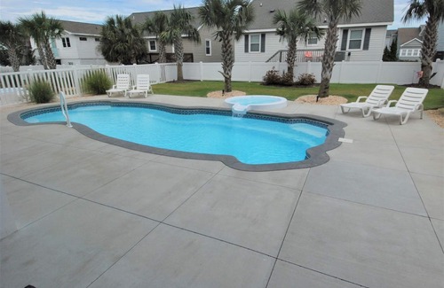 Sunset Beach House | Coast of Somewhere Beautiful - Sunset Properties