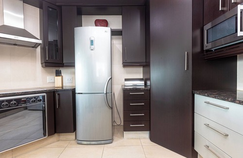 Ballito Apartment | Coastal 4-Bed, Eco Estate, 180º Sea Views