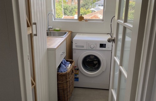 Queenscliff Apartment | Coastal and sunny - stroll to beach and vibrant Freshwater village