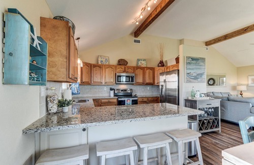 Terramar Beach House | Coastal Bliss awaits! Enjoy soft breezes and stunning views of the beach and bay