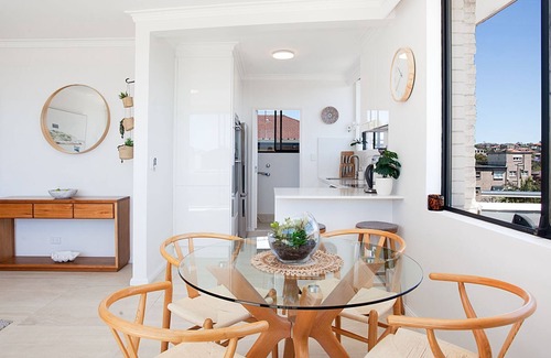 Coogee Apartment | Coastal Bliss Coogee (IH)