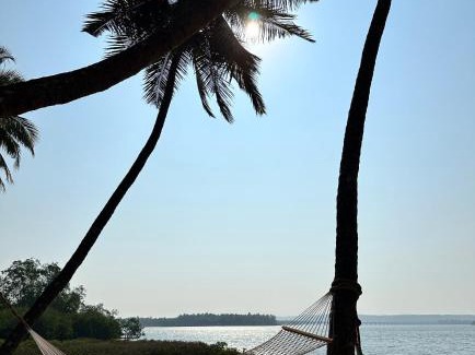 Honavar Bed & Breakfast | Coastal Breeze