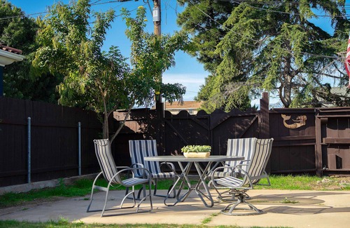 Imperial Beach House | Coastal Breeze, San Diego Home Fast Wi-Fi, , Lux, Serene Private Gated Oasis!