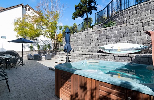 La Jolla Mesa House | Coastal Cabana - Bird Rock retreat with hot tub, firepit & ocean-view terrace