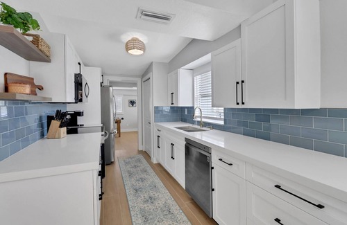 East Naples House | Coastal Cabana - Private pool & 2 miles to Beach!