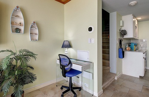 Port Aransas Condo | Coastal Calm | Split level condo with ocean views