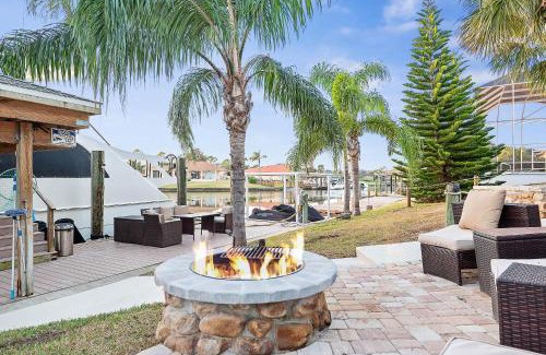 Palm Harbor House | Coastal Canal Front Retreat with Pool & Hot Tub