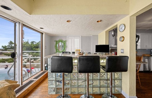 Swampscott Apartment | Coastal Charm Lobster Ch Teau